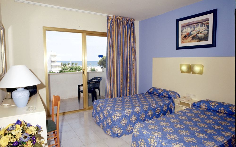 4R Meridià Mar Hospitalet De L'Infant Exterior foto